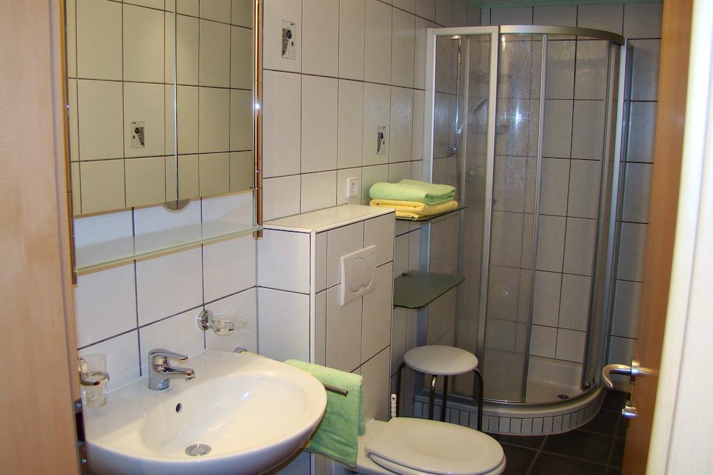 Apart Alblittblick Капл Стая снимка